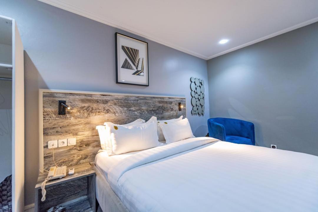 Villa Magnum Ντουάλα Εξωτερικό φωτογραφία