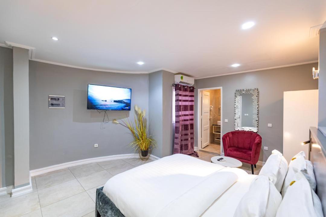 Villa Magnum Ντουάλα Εξωτερικό φωτογραφία