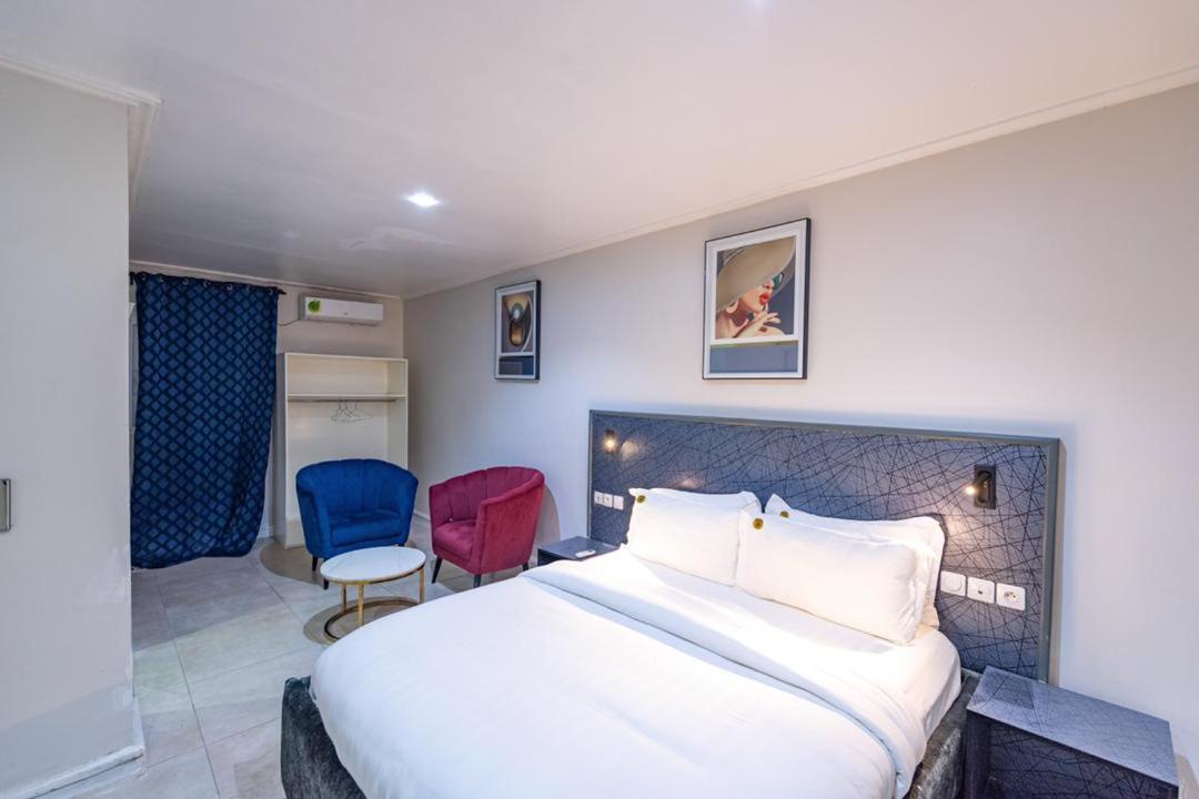 Villa Magnum Ντουάλα Εξωτερικό φωτογραφία