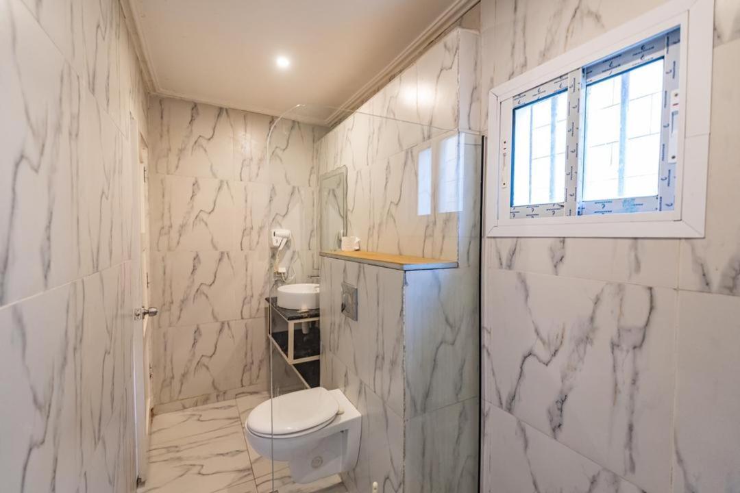 Villa Magnum Ντουάλα Εξωτερικό φωτογραφία