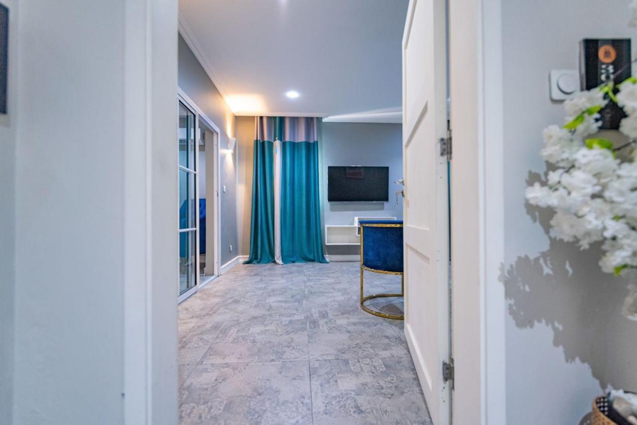 Villa Magnum Ντουάλα Εξωτερικό φωτογραφία