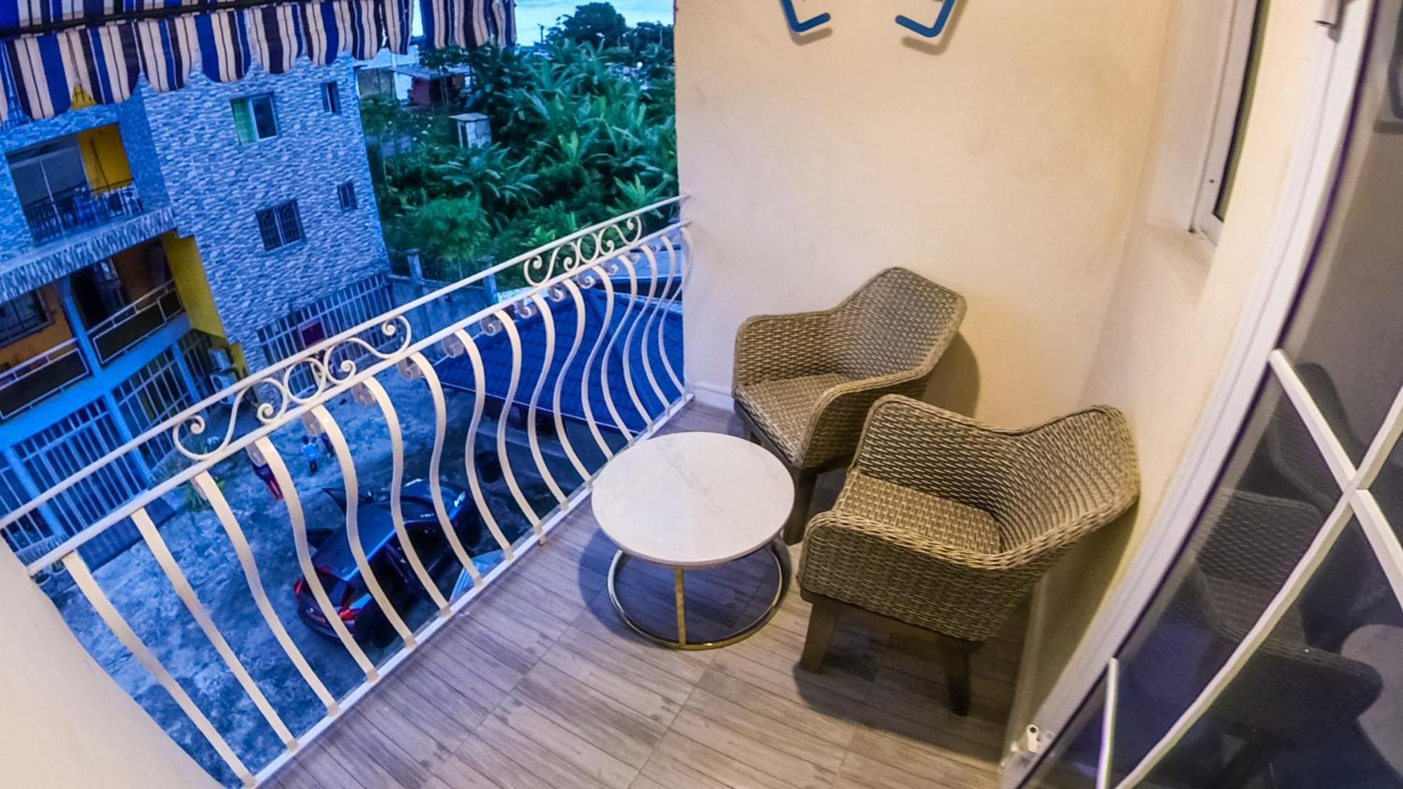 Villa Magnum Ντουάλα Εξωτερικό φωτογραφία